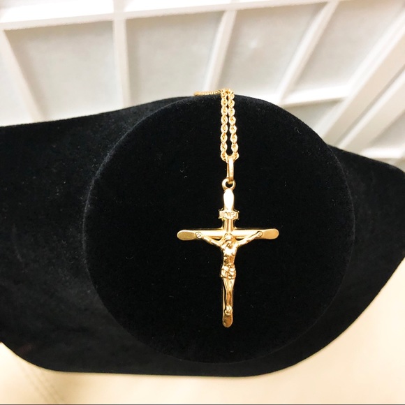 Jewelry - 18K Solid Gold Martina Crucifix